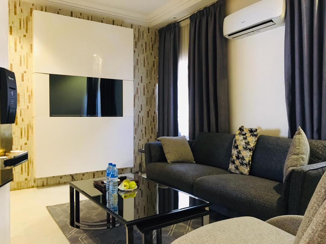 Summerset Continental Hotel Maitama By T E L E Hospitality อาบูจา ภายนอก รูปภาพ
