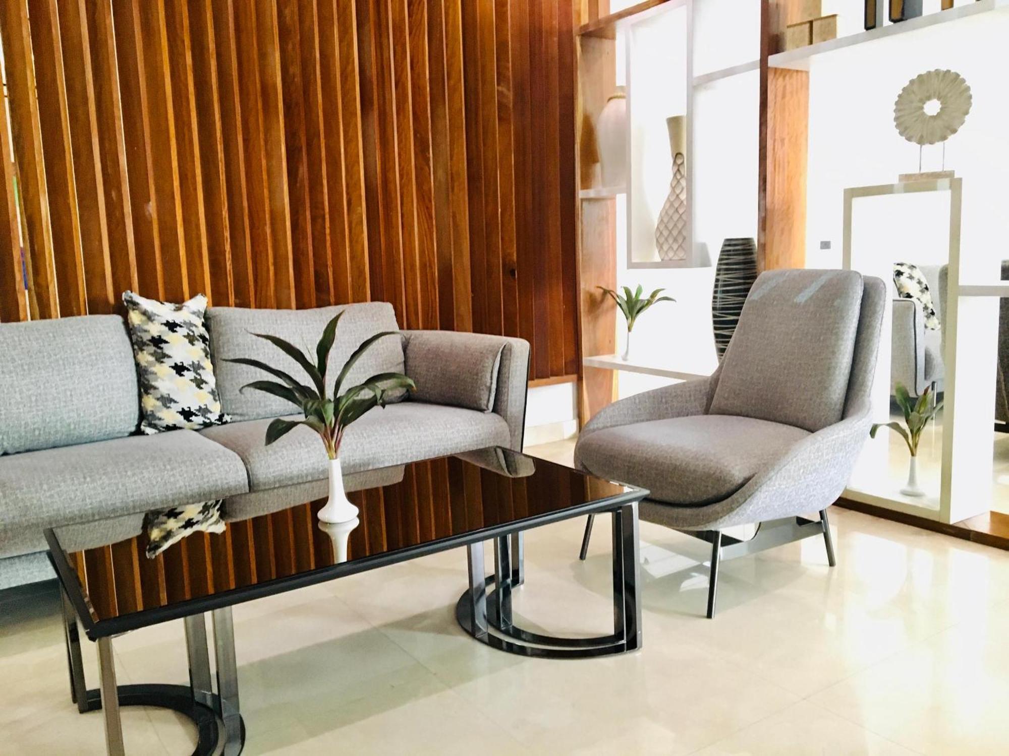 Summerset Continental Hotel Maitama By T E L E Hospitality อาบูจา ภายนอก รูปภาพ