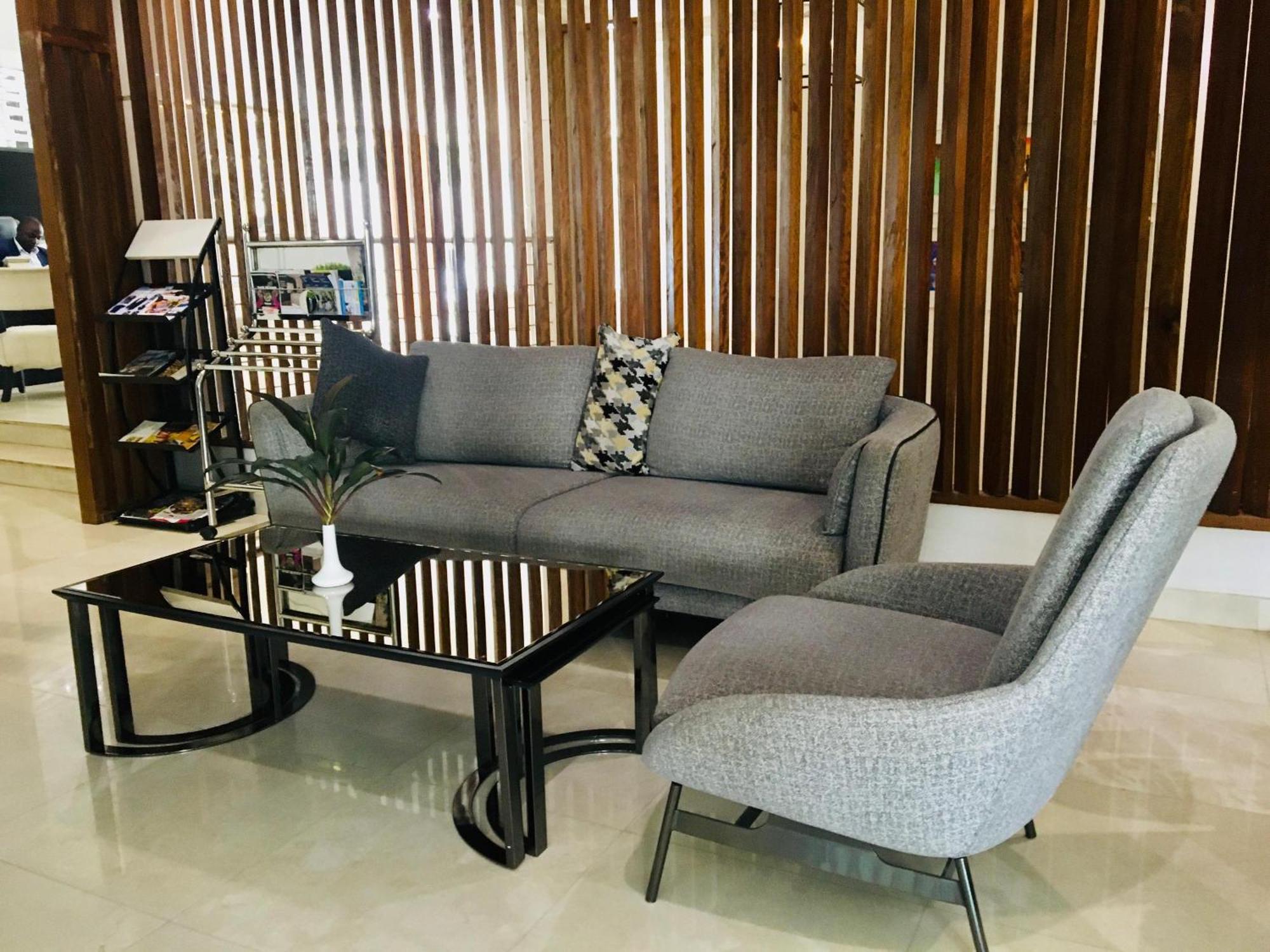 Summerset Continental Hotel Maitama By T E L E Hospitality อาบูจา ภายนอก รูปภาพ