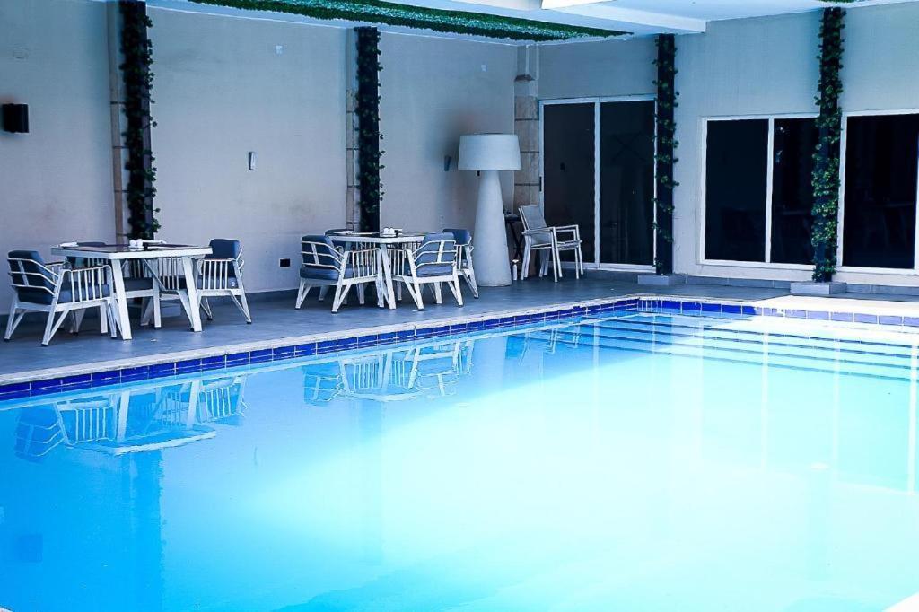 Summerset Continental Hotel Maitama By T E L E Hospitality อาบูจา ภายนอก รูปภาพ